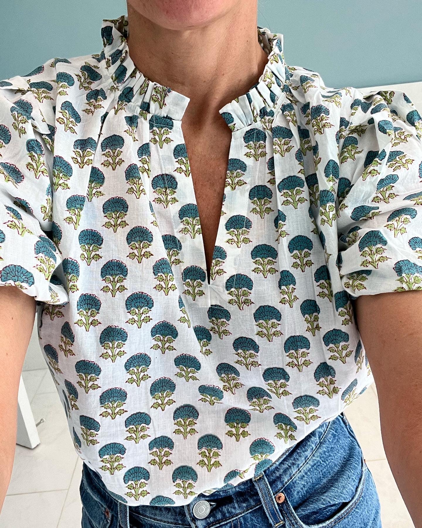 Daphne Blouse, Hydrangea
