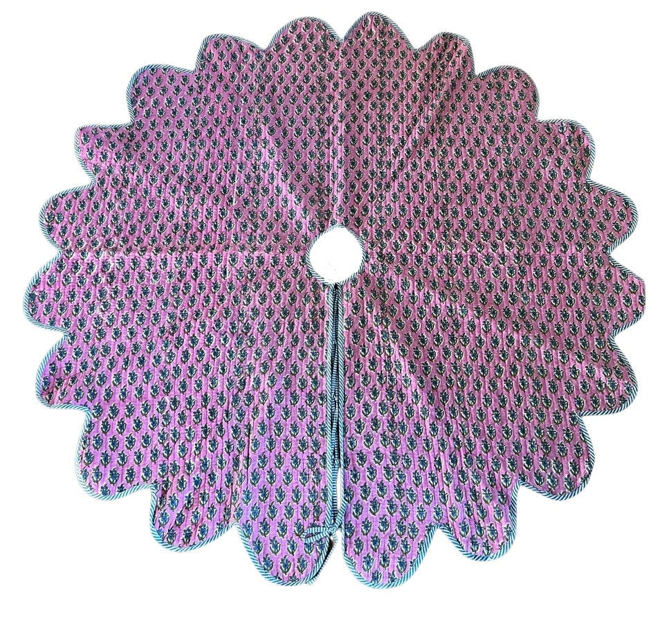 Christmas Tree Skirt - Pink Berry