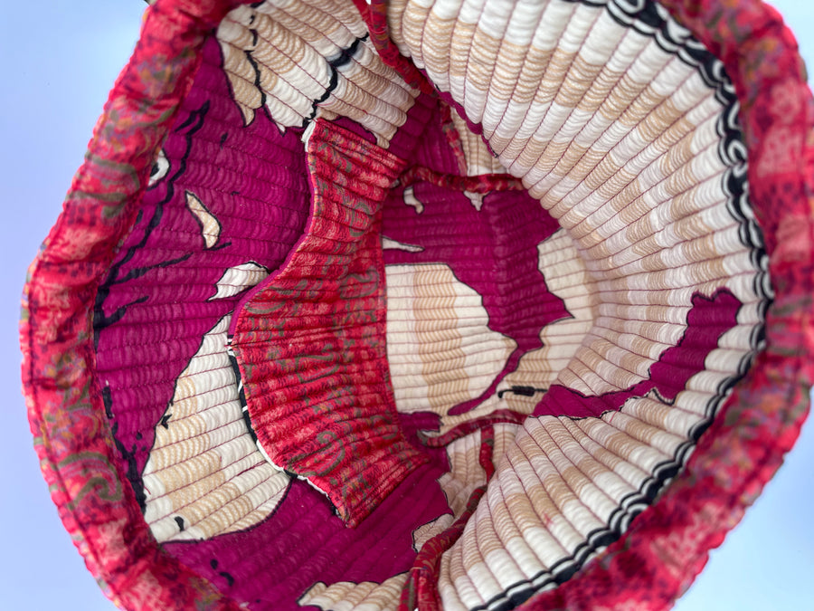 Luxury Slouch Bag - Crisp Apple Red Paisley