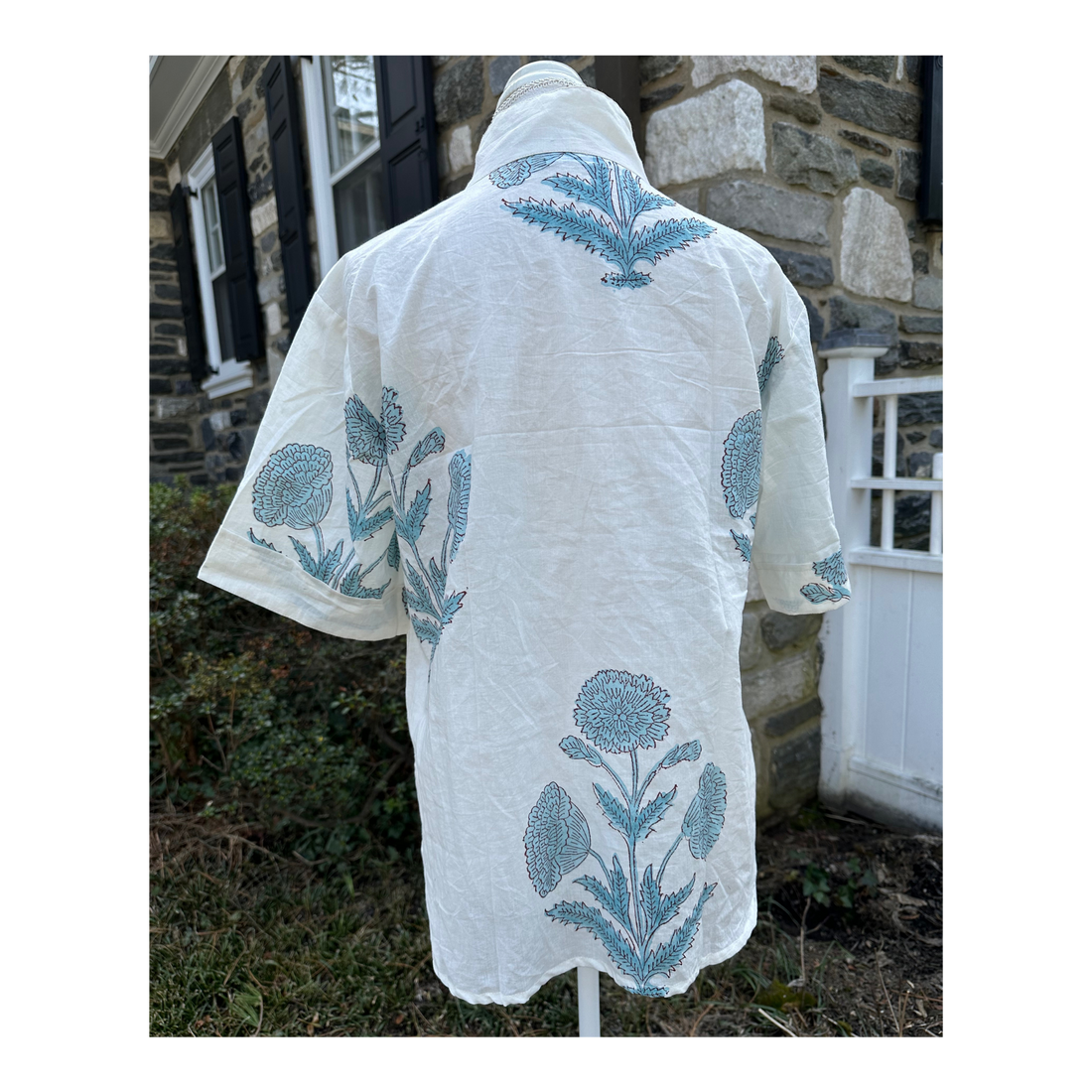 Collar Pop Top, Chambray Blue Floral